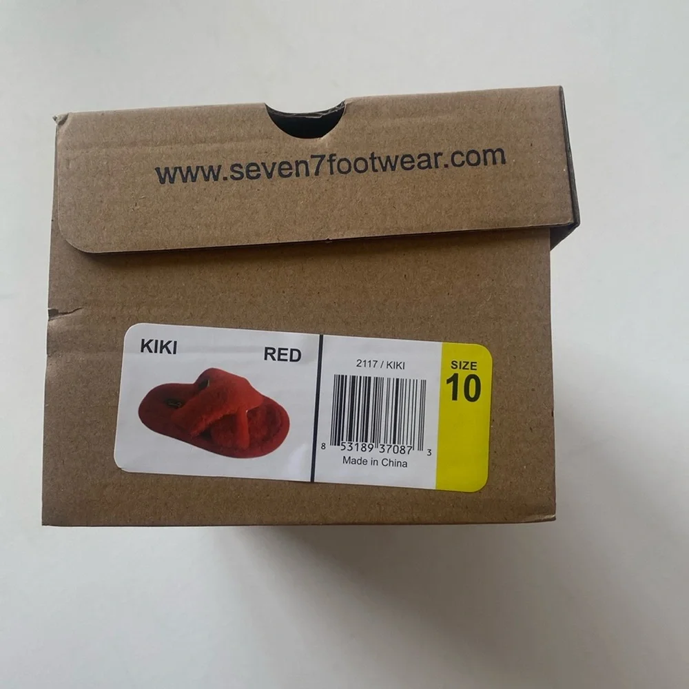 Seven7 Footwear - Kiki Faux Fur Slides Sandals - RED , Size ‎ 10, New in Box